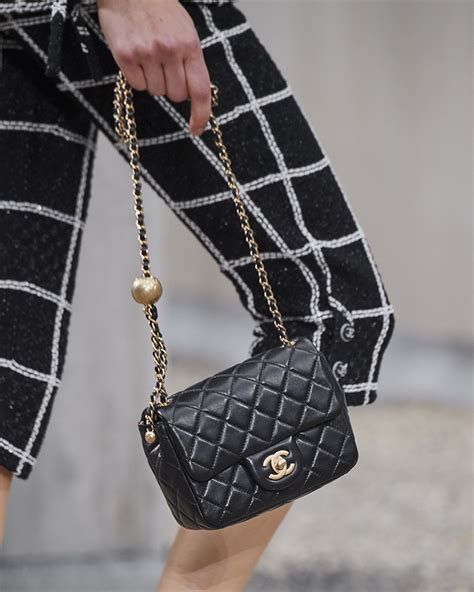 chanel seasonal bag 2020.